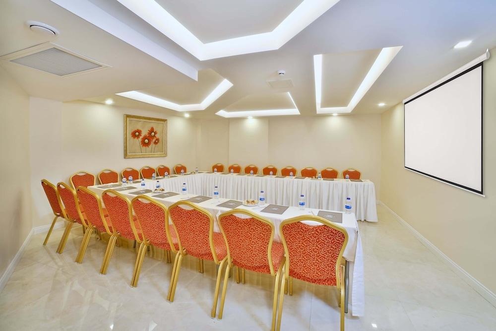 Marinem Hotel Стамбул Экстерьер фото
